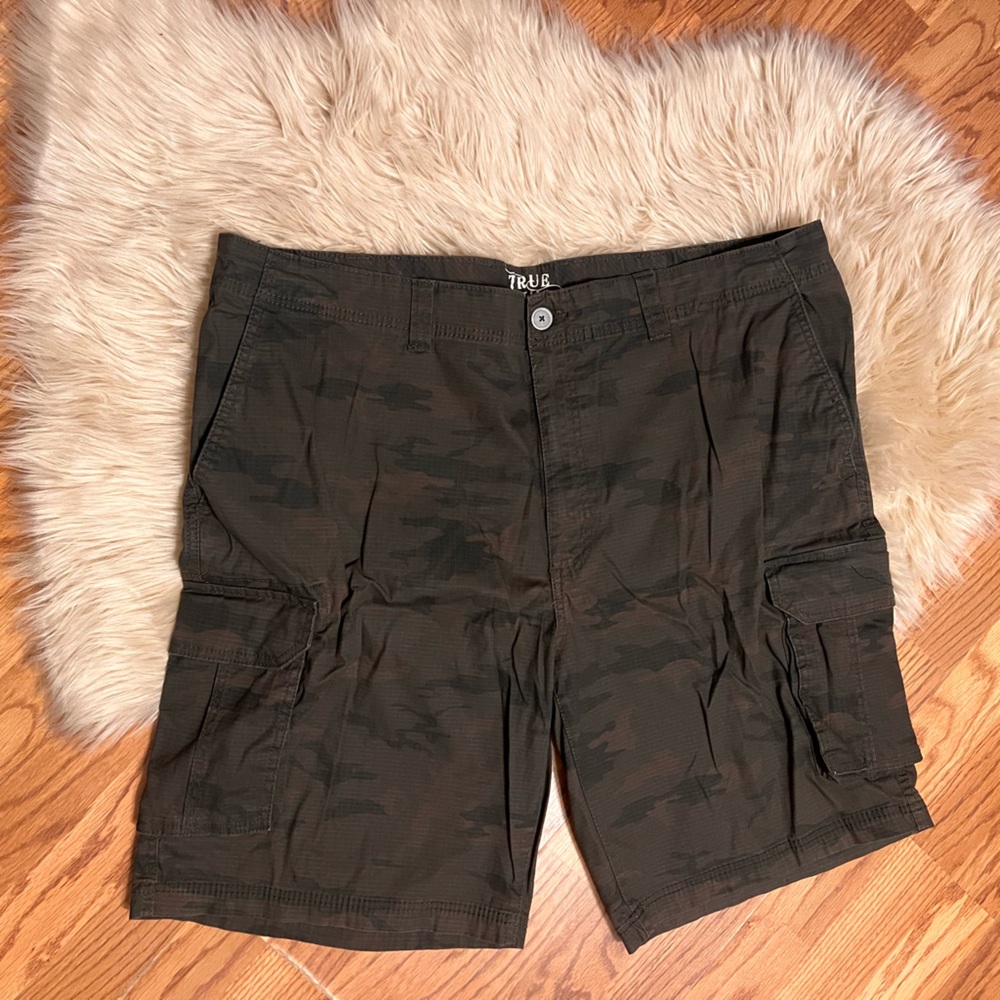 True Men's Camouflage Cargo Shorts -